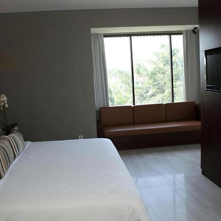 D'Anaya Hotel Богор Экстерьер фото